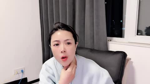 Snapshot of moli666 chatting on 04/01/26, 02:47 Alice online show from 04/01/26, 02:47