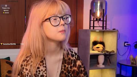 moliqin online show from 06/06/26, 07:57