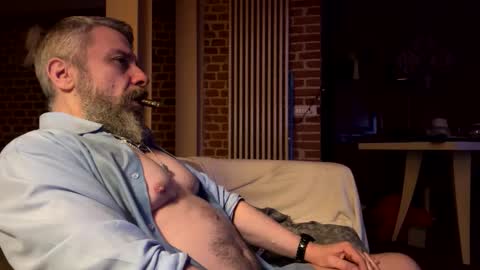 molitsrymale69 online show from 11/23/25, 07:35