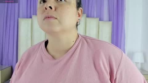 Snapshot of molliebue1 chatting on 12/26/24, 12:16 Hey Guys  Im Mollie online show from 12/26/24, 12:16