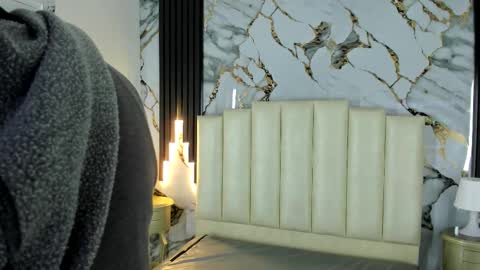 Hey Guys  Im Mollie online show from 11/21/25, 12:26