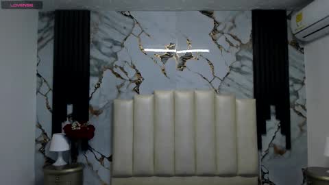 Hey Guys  Im Mollie online show from 01/17/26, 12:10