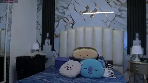 Snapshot of molliebue1 chatting on 07/06/26, 12:13 Hey Guys Im Mollie online show from 07/06/26, 12:13