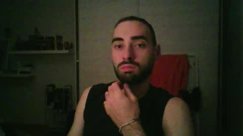 Snapshot of mollo20 chatting on 10/24/25, 07:32 mollo20 online show from 10/24/25, 07:32