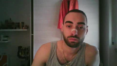 Snapshot of mollo20 chatting on 11/27/25, 01:02 mollo20 online show from 11/27/25, 01:02