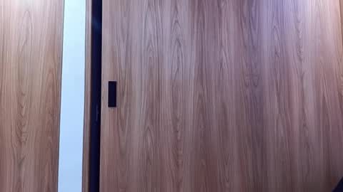 Molly online show from 10/20/25, 04:57