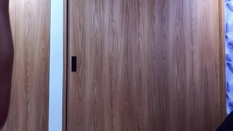 Molly online show from 11/14/25, 01:48