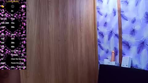 Molly online show from 11/24/25, 09:36