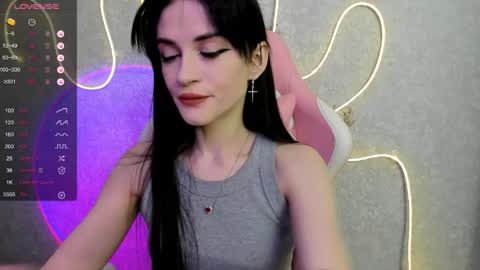 Molly - online show from 05/01/26, 03:11