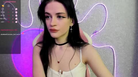 Molly - online show from 05/25/26, 03:45