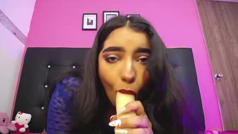 Snapshot of molly_curvyhot chatting on 02/03/26, 06:13 molly_curvyhot online show from 02/03/26, 06:13