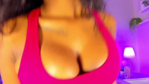 Snapshot of molly_jackson chatting on 02/18/25, 02:59 Molly Jackson online show from 02/18/25, 02:59