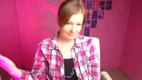 Molly online show from 10/30/25, 01:01