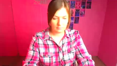 Snapshot of molly_mis chatting on 05/03/26, 12:11 Molly online show from 05/03/26, 12:11