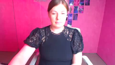 Snapshot of molly_mis chatting on 05/21/26, 11:50 Molly online show from 05/21/26, 11:50