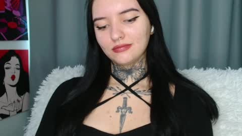 Lina online show from 12/09/24, 09:17