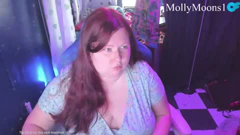 Snapshot of molly_moons chatting on 04/04/26, 03:31 molly_moons online show from 04/04/26, 03:31