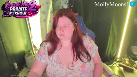 Snapshot of molly_moons chatting on 04/06/26, 09:38 molly_moons online show from 04/06/26, 09:38