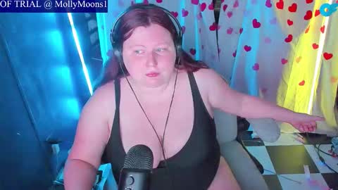 molly_moons online show from 05/23/26, 04:39