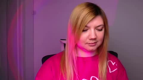 Molly online show from 01/16/25, 12:31