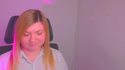 Molly online show from 01/24/25, 03:34