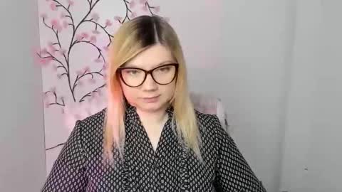 Molly online show from 01/10/26, 12:51