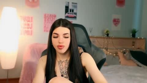 Molly online show from 05/16/26, 04:42