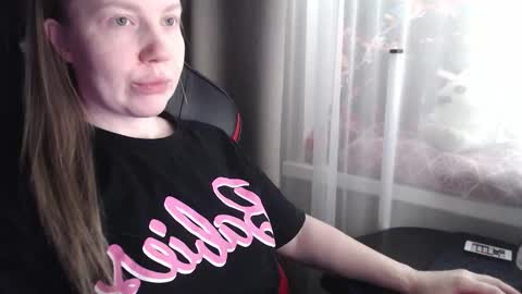 I have new photos come and see with love Molly online show from 02/23/26, 08:12