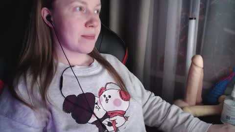 I have new photos come and see with love Molly online show from 03/07/26, 09:12