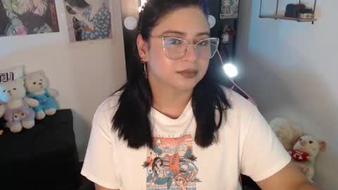 Snapshot of molly_shake chatting on 01/05/25, 12:20 Molly online show from 01/05/25, 12:20