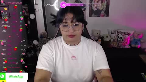 Snapshot of molly_shake chatting on 01/16/25, 05:11 Molly online show from 01/16/25, 05:11