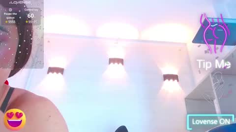 Snapshot of molly_spears chatting on 02/25/25, 02:33 Molly Spears online show from 02/25/25, 02:33