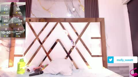 Snapshot of molly_sweetee chatting on 06/05/26, 01:45 Yuli online show from 06/05/26, 01:45