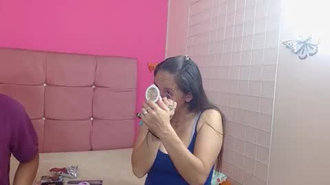 mollyandsam303av online show from 11/20/25, 04:23