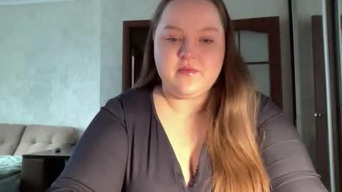 Snapshot of mollyas chatting on 03/26/26, 11:16 Alice online show from 03/26/26, 11:16