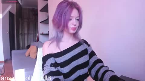 Snapshot of mollycodle chatting on 03/10/26, 08:41 Goddess Katherine online show from 03/10/26, 08:41