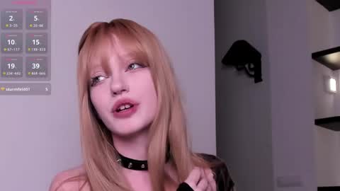 Snapshot of mollycodle chatting on 04/18/26, 07:07 Goddess Katherine online show from 04/18/26, 07:07