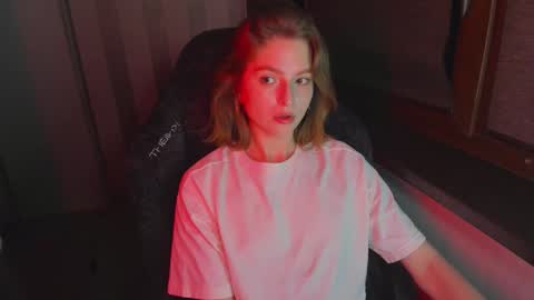 Taisha online show from 09/28/25, 05:51