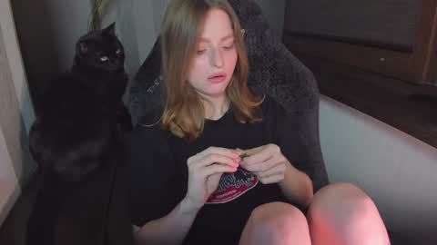 Snapshot of mollydangerous chatting on 04/18/26, 08:53 Taisha online show from 04/18/26, 08:53