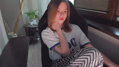 Snapshot of mollydangerous chatting on 04/21/26, 03:13 Taisha online show from 04/21/26, 03:13