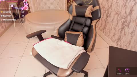 Molly Evanss online show from 03/08/25, 07:05