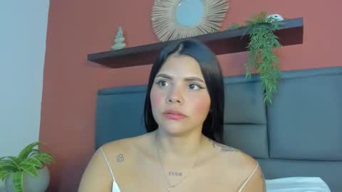 mollylove_ online show from 01/07/26, 07:16