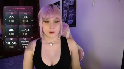 Molly  online show from 05/05/26, 10:40