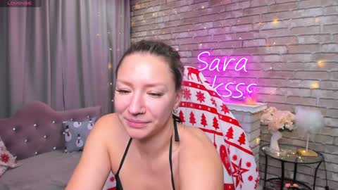 hi im Molly heregreat boobs big heart  warm pussy  online show from 12/12/24, 12:59