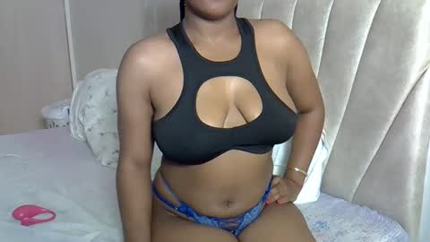 mollyn online show from 04/19/26, 08:02