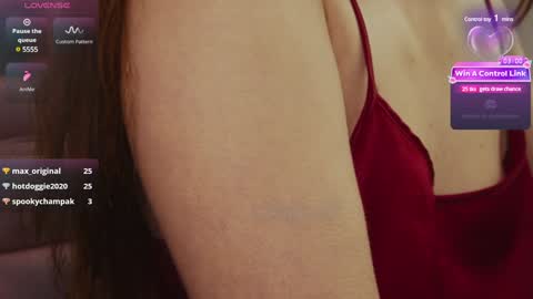 Snapshot of mollysb_05 chatting on 12/09/24, 12:34 mollysb_05 online show from 12/09/24, 12:34