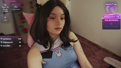 Snapshot of mollysb_05 chatting on 01/27/25, 01:16 mollysb_05 online show from 01/27/25, 01:16