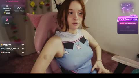 Snapshot of mollysb_05 chatting on 03/07/25, 03:08 mollysb_05 online show from 03/07/25, 03:08