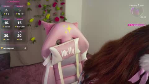 Snapshot of mollysb_05 chatting on 09/25/25, 07:56 mollysb_05 online show from 09/25/25, 07:56