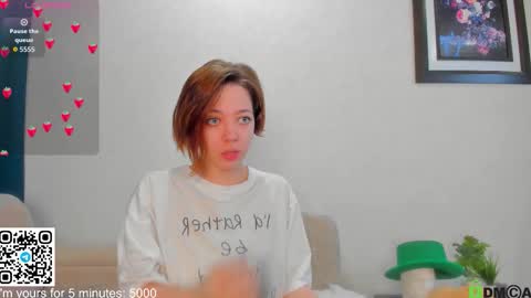 Snapshot of mollystouch chatting on 03/25/26, 02:28 Amely online show from 03/25/26, 02:28